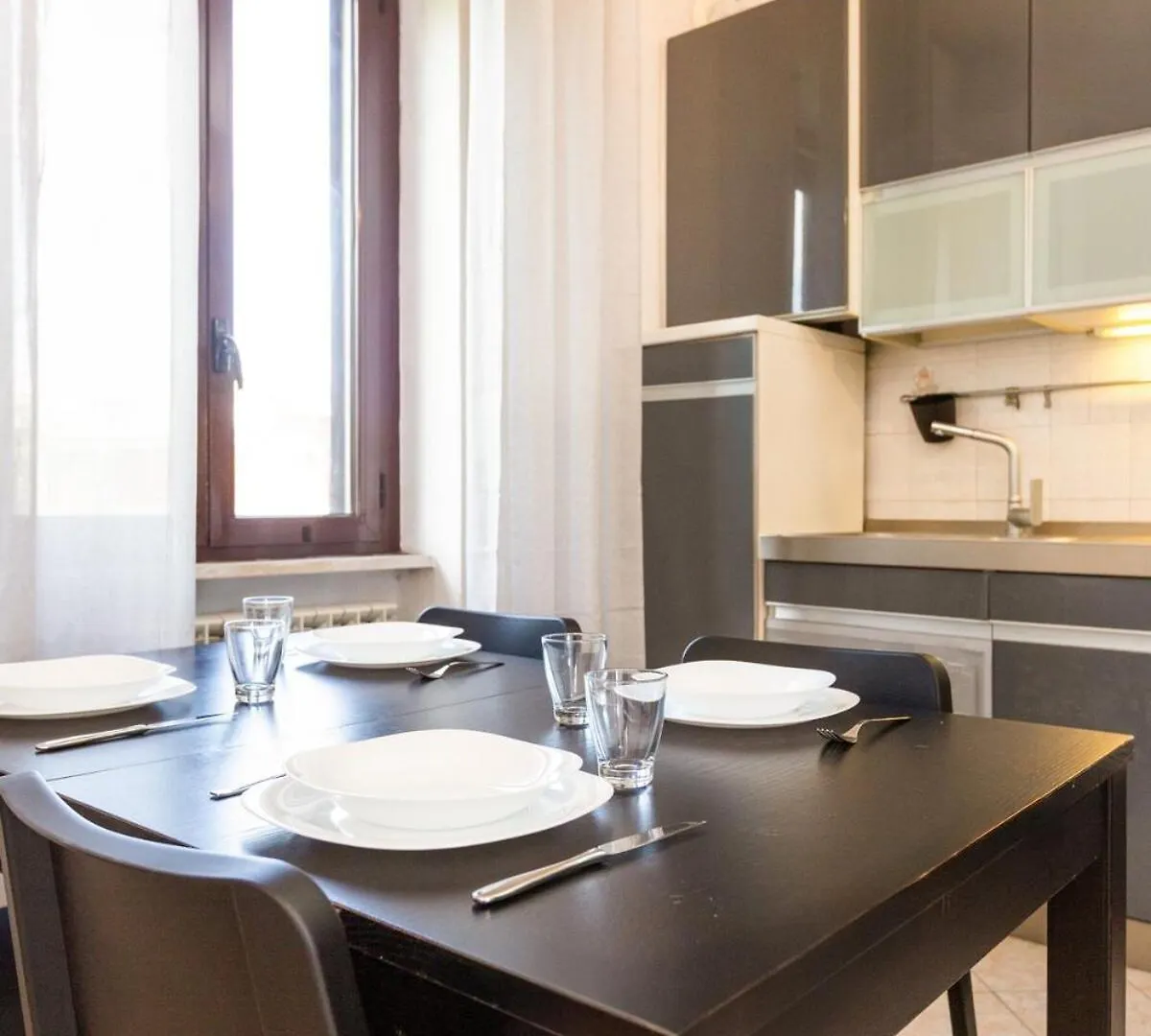 Parea Exclusive Apartment - Near Hospital And Airport Milan